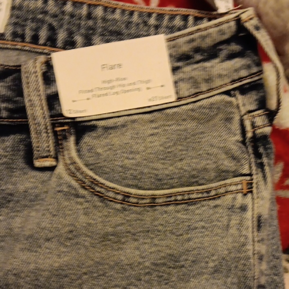 Jeans - Picture 8 of 11